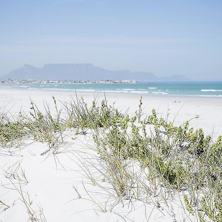Amazing Beach House In Melkbos! Van Riebeeckstrand Exterior foto